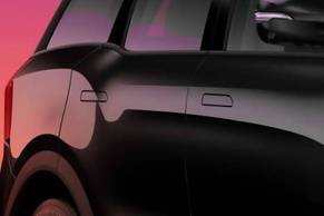 Mahindra XUV700 Door Handle Image Mahindra XUV700 Door Handle Image