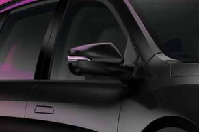 Mahindra XUV700 Side Mirror (Body) Image